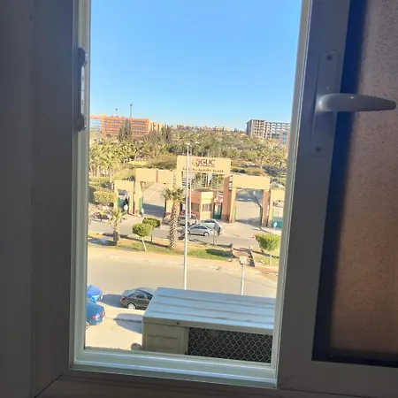Cozy Guc View Female-Home - Near To Airport Cairo Exterior photo