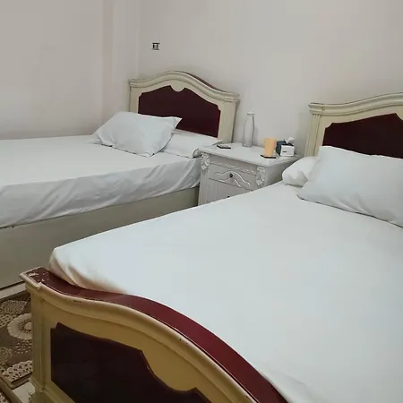 Cozy Guc View Female-Home - Near To Airport Cairo Exterior photo